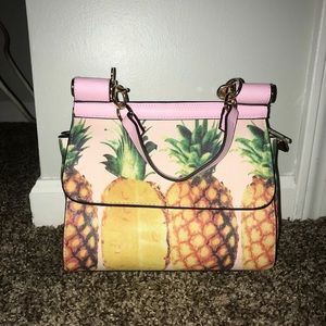 Pineapple Purse